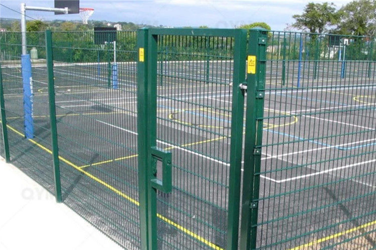 Factory Sale 868 Hot Dip Galvanized Double Wire Mesh Fence Panel for market